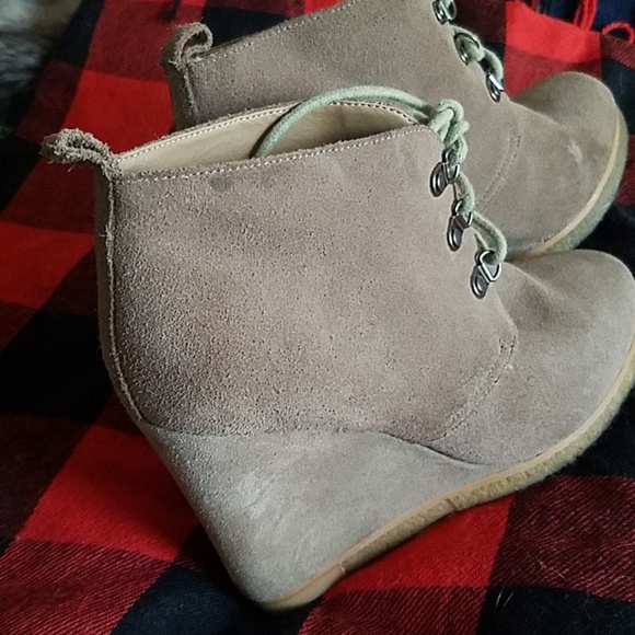 Steve Madden Suede Wedge Booties - Picture 3 of 8